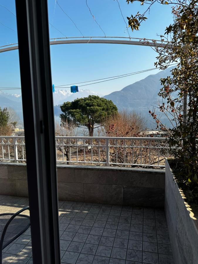 Residence Laguna Beach Pianello Del Lario Eksteriør bilde